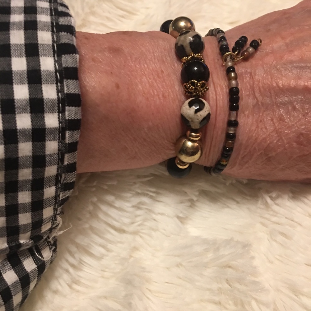 Handmade bracelets - Picture 2 of 3